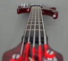 Peavey International Series Red Gitara Basowa 