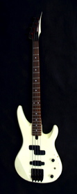 Yamaha RBX 800 Gitara Basowa