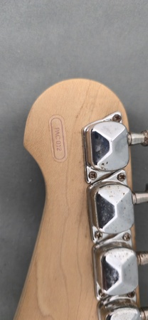 Yamaha Pacyfica 012 Black Gitara Elektryczna