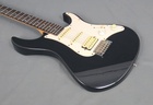 Yamaha Pacyfica 012 Black Gitara Elektryczna