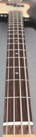Squier P Bass Sunburst Gitara Bassowa