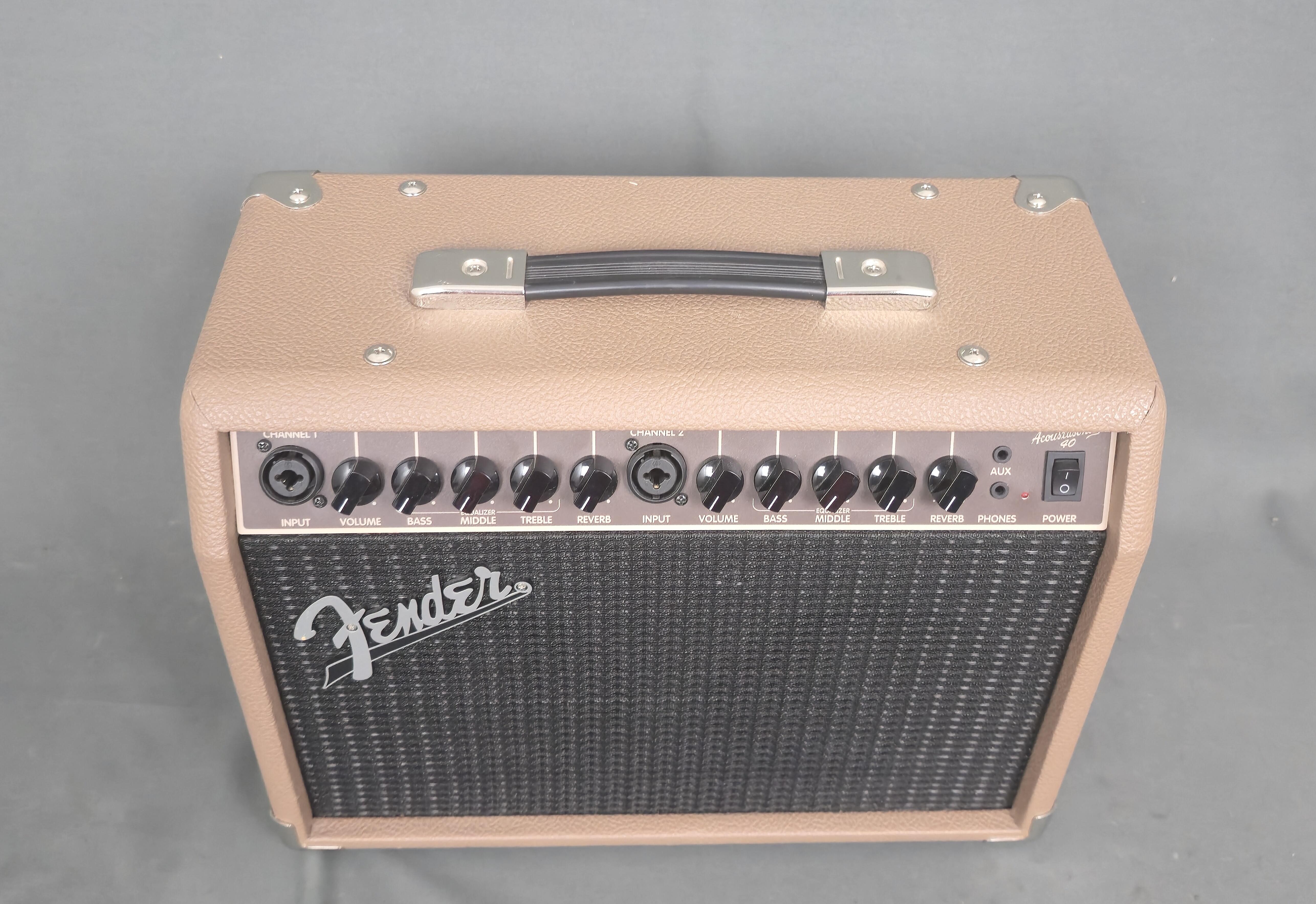 Fender Acoustasonic 40 Wzmacniacz Akustyczny