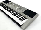 Yamaha PSR-353 Keyboard (2)